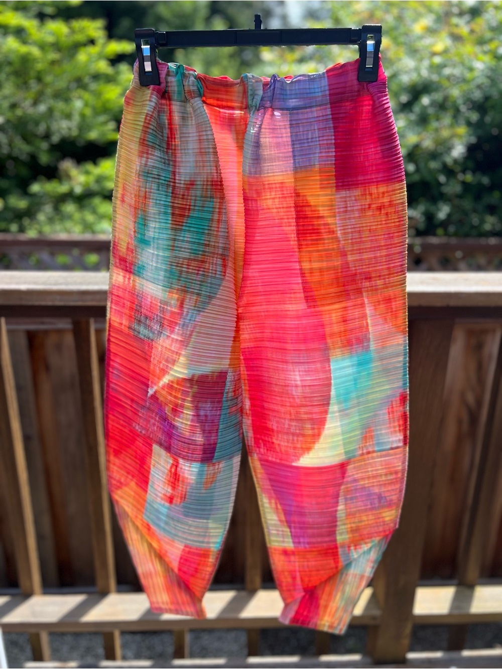Colorful Pleated styling Pants - Vibrant Abstract Print